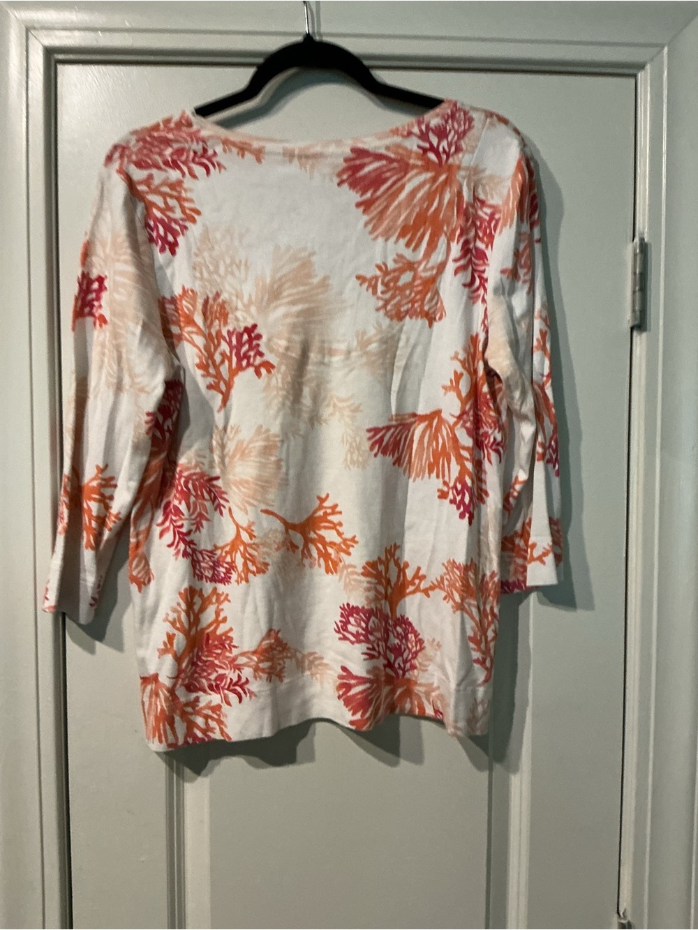 Chico's White V-Neck Tunic with Coral & Orange Botanical Print - Picture 3 of 3